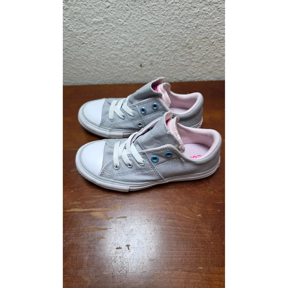 Converse All Star Madison Sneakers Girl 12 Gray Pink Low Top 665988F Casual